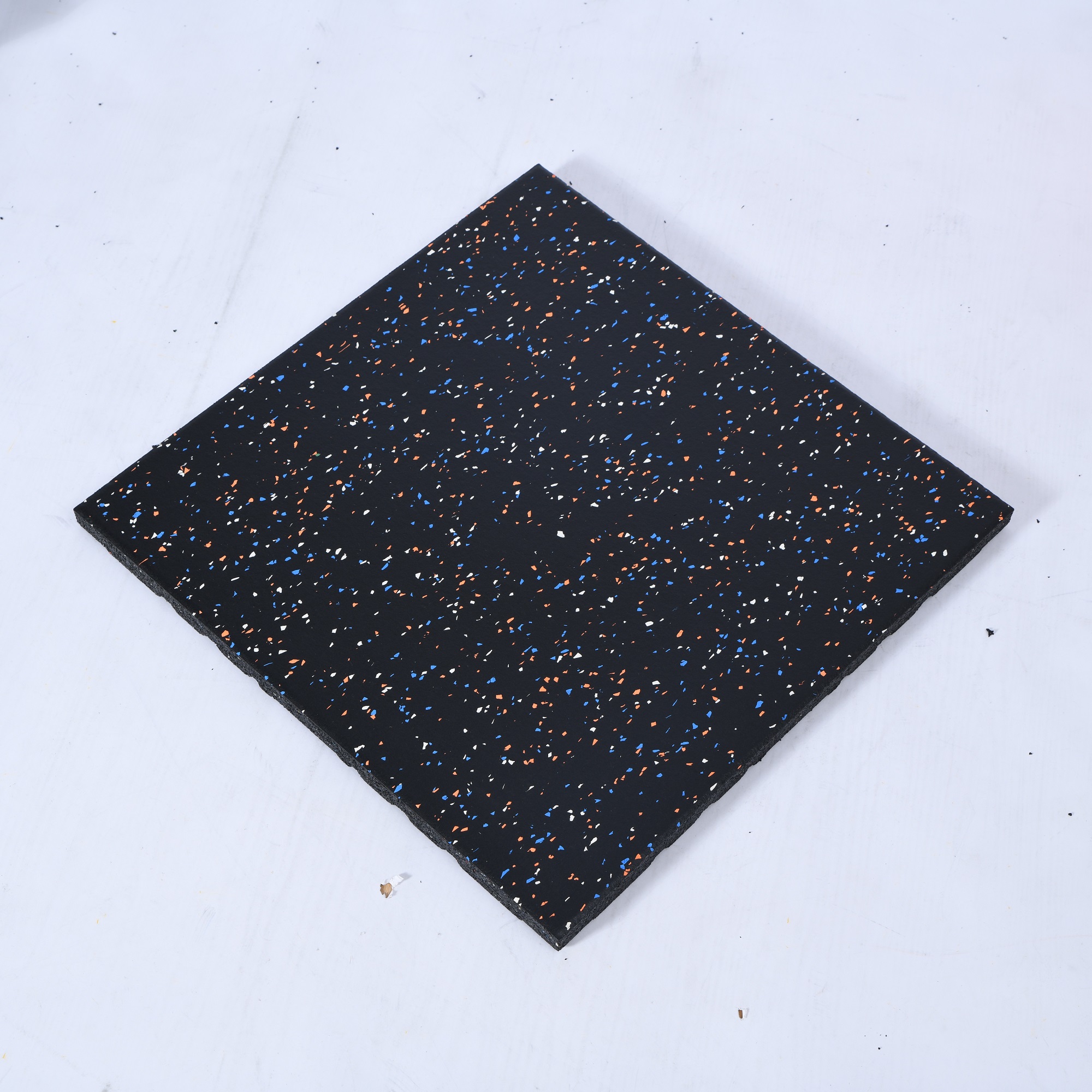 1.5cm Rubber floor tiles