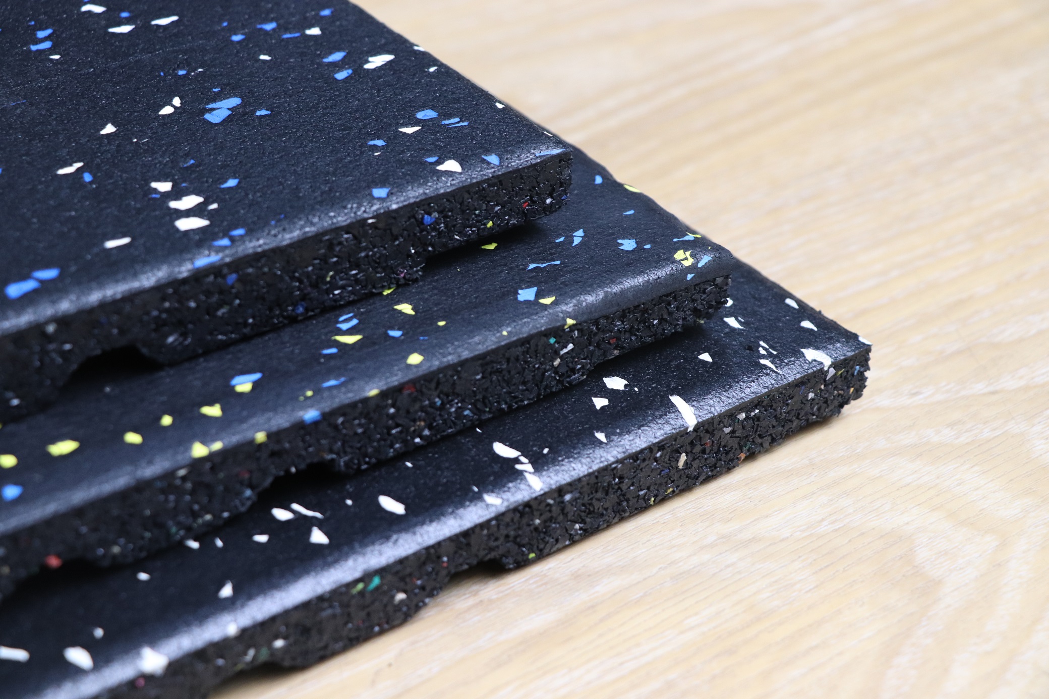 2.0cm Rubber floor tiles